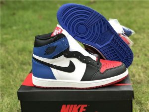 Air Jordan 1 Retro High OG Top 3 - Image 4