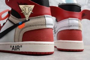 Off-White x Air Jordan 1 Retro High OG Chicago - Image 13