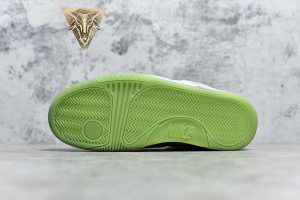 Air Yeezy 2 - Pure Platinum - Image 6