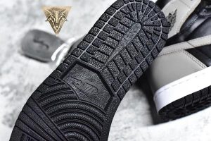 Air Jordan 1 Retro High OG Shadow 2013 - Image 19