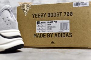 Yeezy Boost 700 - Wave Runner - Image 22