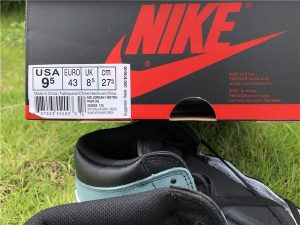 Air Jordan 1 Retro High OG Clay Green - Image 3
