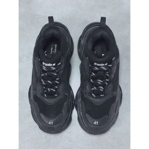 GT Batch Balenciaga Triple-S Triple Black - Image 5