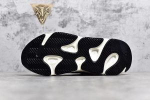 Yeezy Boost 700 - Wave Runner - Image 6