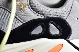 Yeezy Boost 700 - Wave Runner - Image 16
