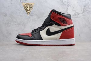 Air Jordan 1 Retro High OG Bred Toe