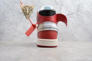 Off-White x Air Jordan 1 Retro High OG Chicago - Image 6
