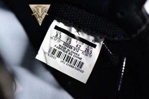 Air Jordan 1 Retro High OG Shadow 2013 - Image 15