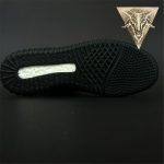 Yeezy Boost 750 Triple Black - Image 5