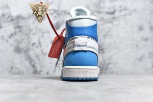 Off-White x Air Jordan 1 Retro High OG UNC - Image 8
