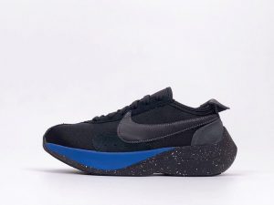 Nike Moon Racer QS - Image 2