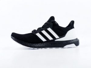 Adidas UltraBoostOrca Black4.0