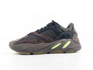 Yeezy Boost 700 Mauve