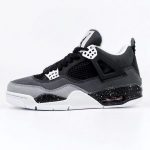 NIKE AIR JORDAN 4