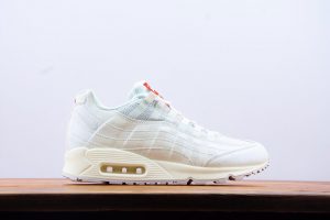 NIKE RUNNING SHOES DEM75116