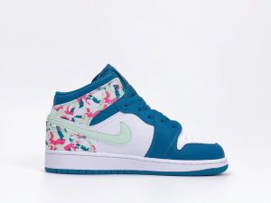 Air Jordan 1 Mid GS Paint Stroke - Image 3