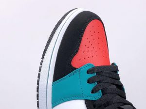Air Jordan 1 Mid Multi-Color - Image 3