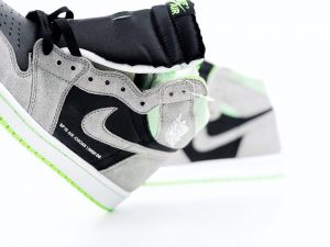 Air Jordan 1 Retro High OG 'Neutral Grey' - Image 3