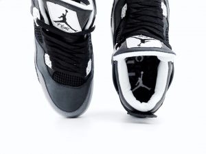 NIKE AIR JORDAN 4 - Image 4
