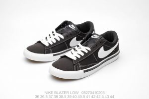 NIKE BLAZER LOW - Image 4