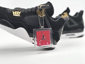Air Jordan 4 Retro Royalty - Image 3