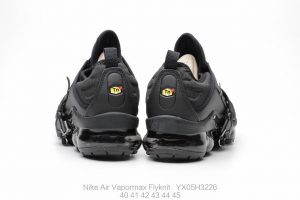 Nike Air Vapormax Flyknit 2018 - Image 5