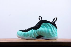 NIKE BASKET BALL SHOES DEM86840 - Image 3