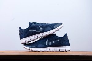 NIKE SPORTS SHOES DEM17633 - Image 3
