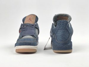Levi's x Air Jordan 4 Retro Denim - Image 3