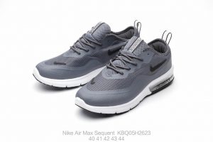 230  Nike Air Max Sequent - Image 4