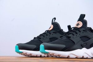 NIKE AIR HUARACHE RUN ULTRA - Image 7
