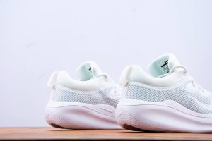 NIKE RUNNING SHOES DEM20017 - Image 4