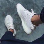 Yeezy Boost 350 V2 Cream White / Triple White - Image 3