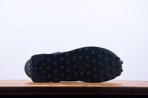 NIKE SPORTS SHOES DEM67117 - Image 4