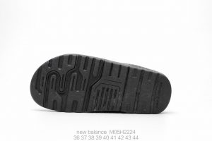 new balance  M - Image 3