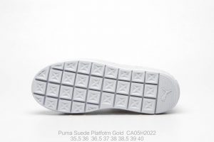 Puma Suede Platfotm Gold - Image 3
