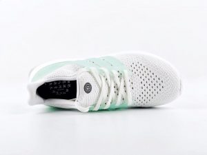 Adidas Ultra Boost  UB4.0 - Image 3