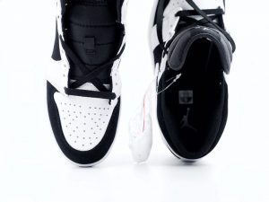 Air Jordan 1 Mid White Black - Image 7