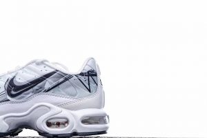 Nike Air Max Plus TXT'Painted Swoosh Designs'TM - Image 4