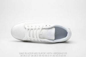 NIKE BLAZER MID SUEDE VNTH - Image 3
