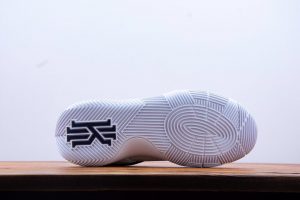 NIKE BASKET BALL SHOES DEM91026 - Image 4