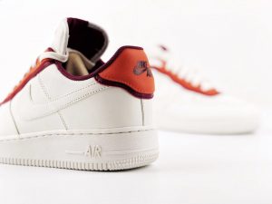 NIKE AIRFORCE AO2439 - Image 7