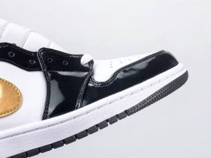 Air Jordan 1 Mid Patent Black Gold - Image 4