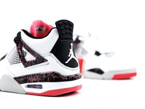 NIKE AIR JORDAN 4 - Image 7