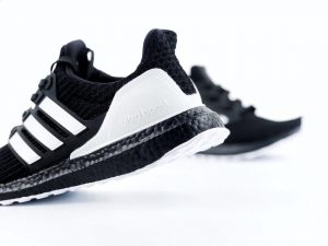 Adidas UltraBoostOrca Black4.0 - Image 6