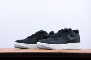 NIKE AIR FORCE 1 FLYKNIT LOW - Image 5