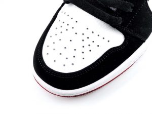 Air Jordan 1 Low Black Toe - Image 3