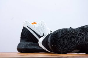Nike Kyrie 5 "Have A Nike Day" - Image 4