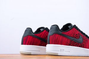 NIKE AIR FORCE 1 FLYKNIT LOW - Image 5