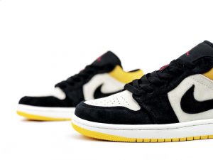 Air Jordan 1 Low University Gold - Image 5